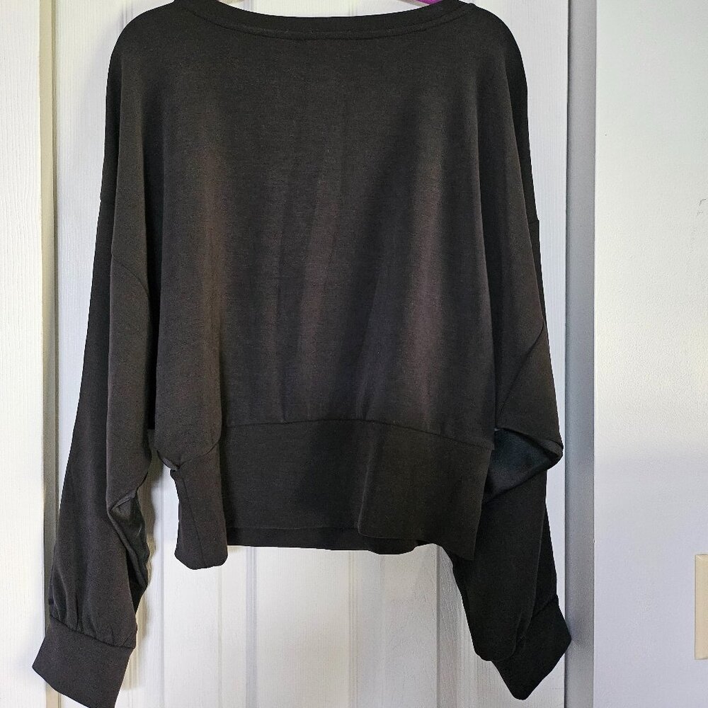 Express Satin Like Dolman Sleeve Top | Black | Large